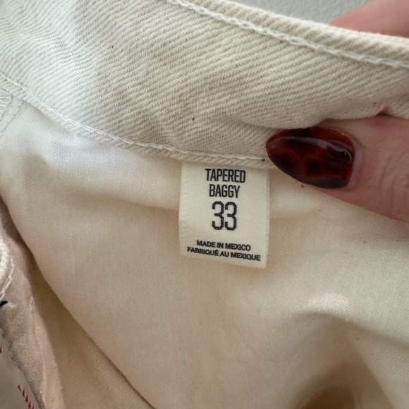 BDG Women’s Casual tapered baggy in Light Beige - Picture 3 of 3